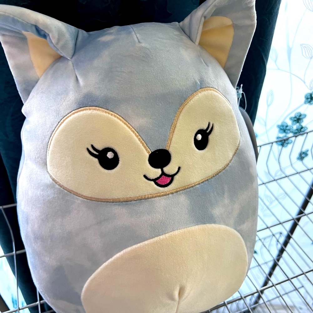 Squishmallow Foxette